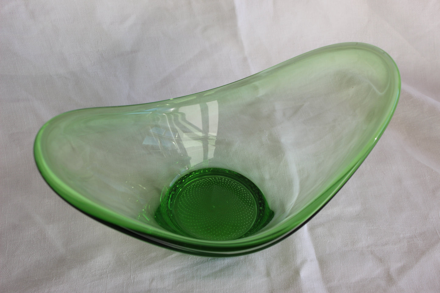 Gorgeous green glass bowl