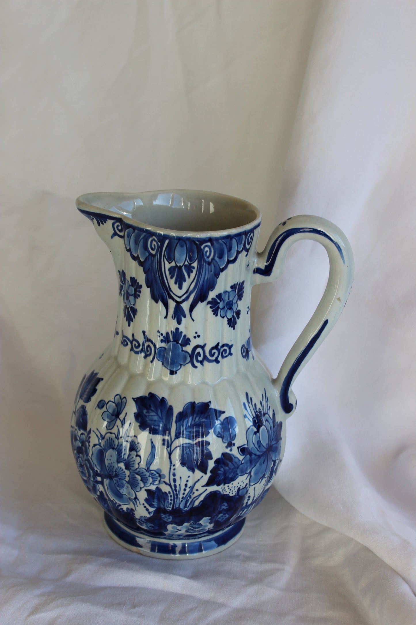 Pretty blue Delft jug